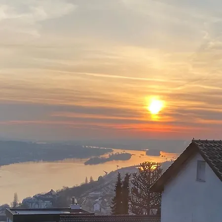 Sunrise Loft 아파트 *